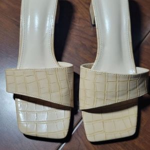 Croc Embossed Cream Heels